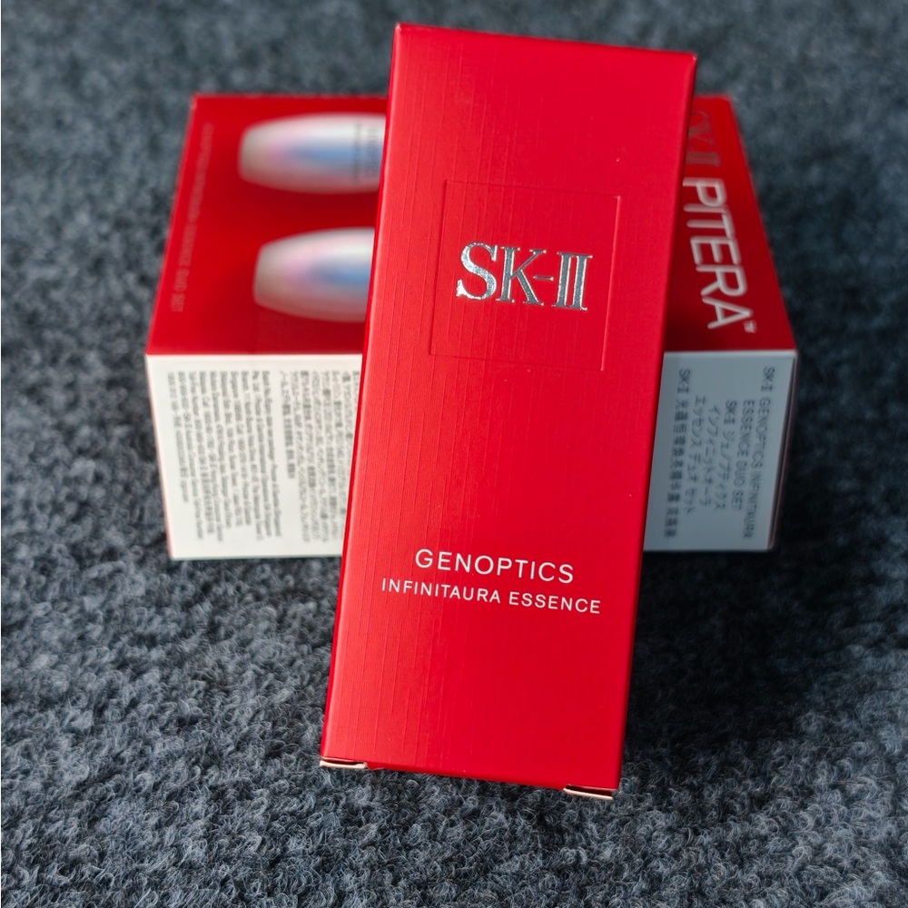 SK-II GenOptics InfinitAura Essence Serum 50ml